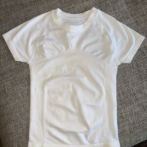 Women's White Short Sleeve Top